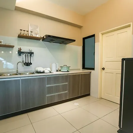 Cosy City-View Suite In Town Ipoh Exterior photo