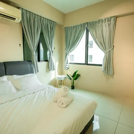 Cosy City-View Suite In Town Ipoh Exterior photo