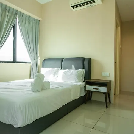 Cosy City-View Suite In Town Ipoh Exterior photo