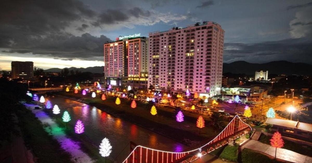 Cosy City-view In Town Apartment